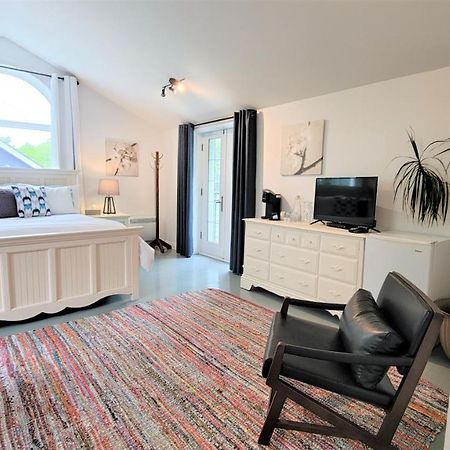 Auberge Du Vignoble Bromont Εξωτερικό φωτογραφία