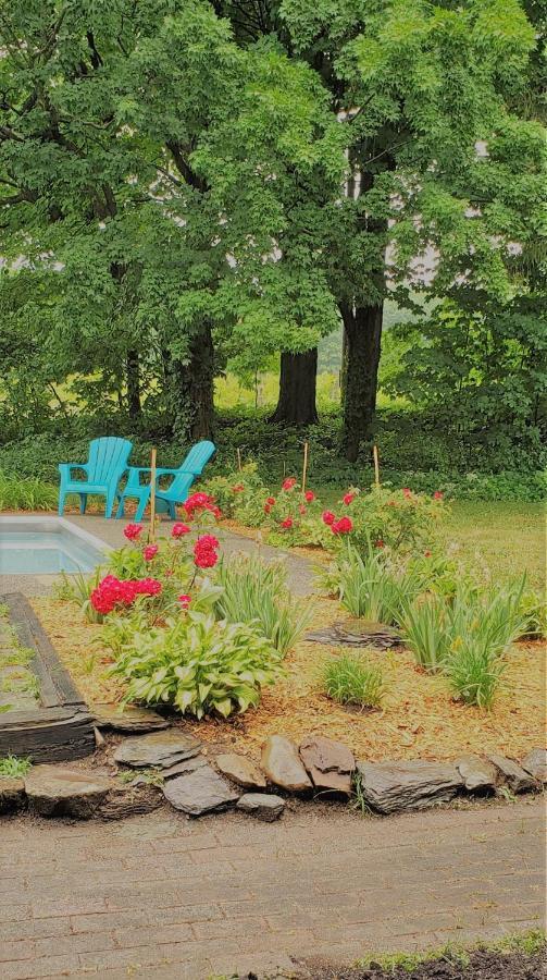 Auberge Du Vignoble Bromont Εξωτερικό φωτογραφία