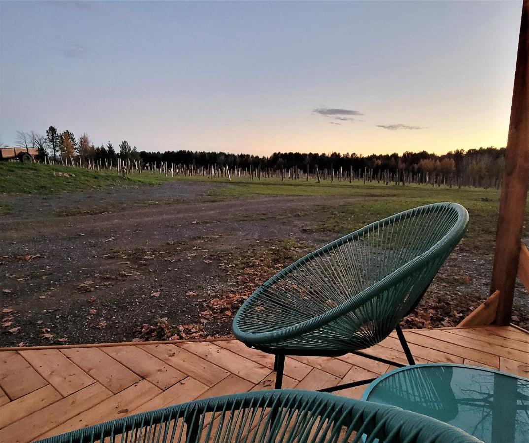 Auberge Du Vignoble Bromont Εξωτερικό φωτογραφία