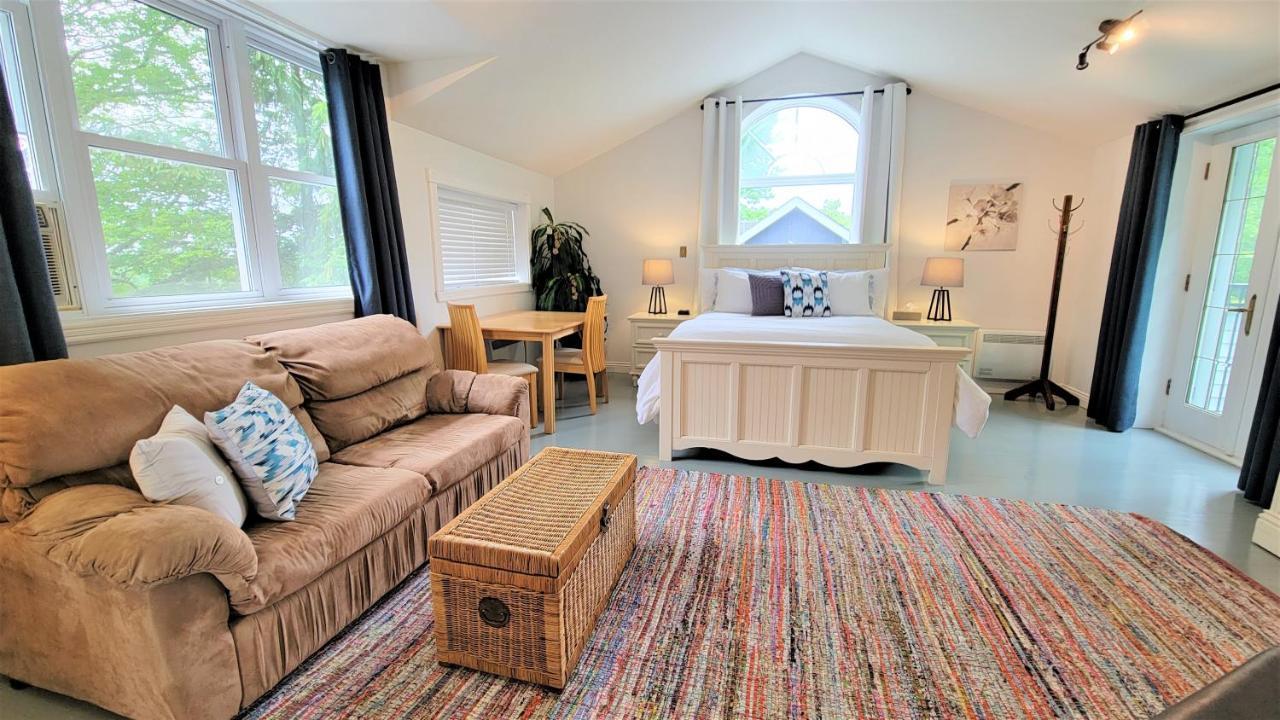 Auberge Du Vignoble Bromont Εξωτερικό φωτογραφία