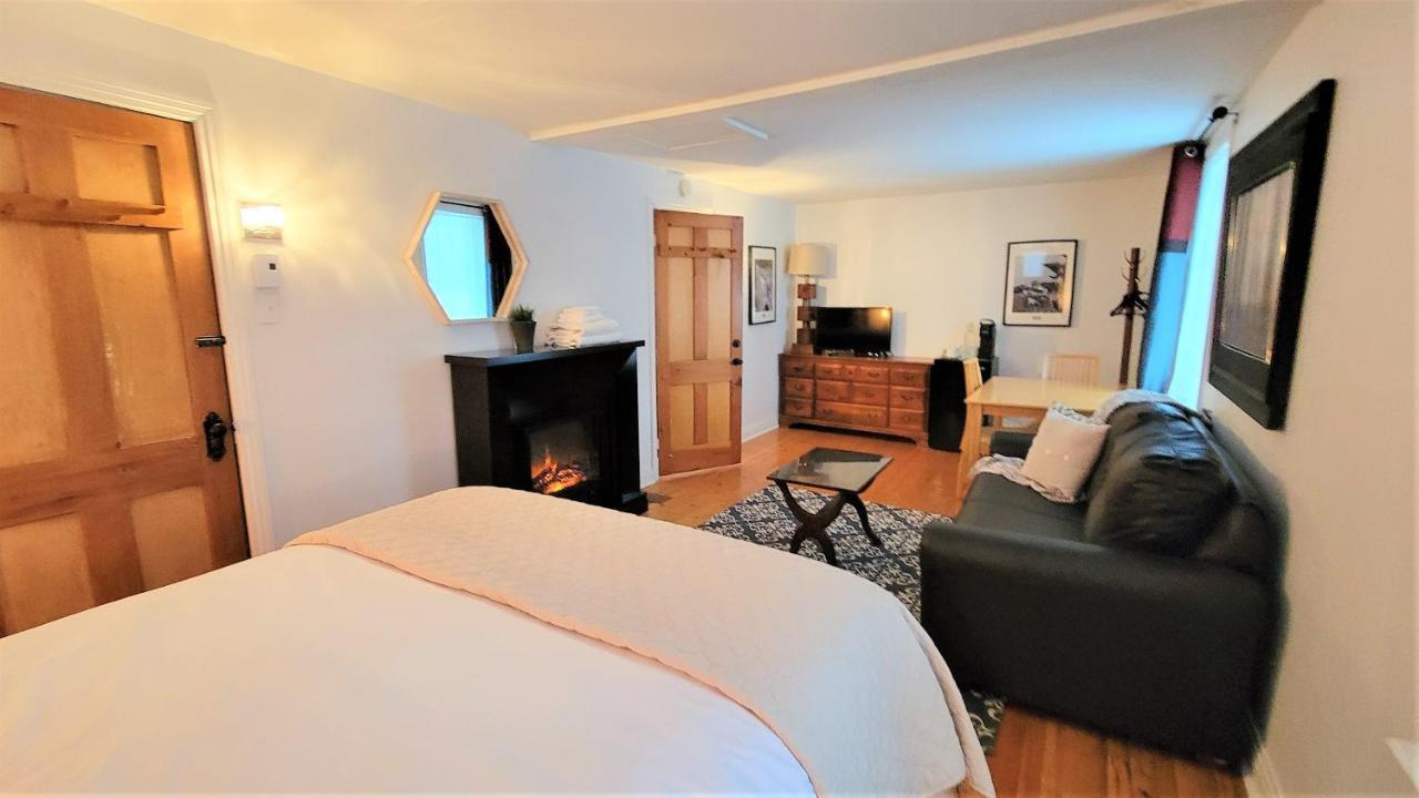 Auberge Du Vignoble Bromont Εξωτερικό φωτογραφία