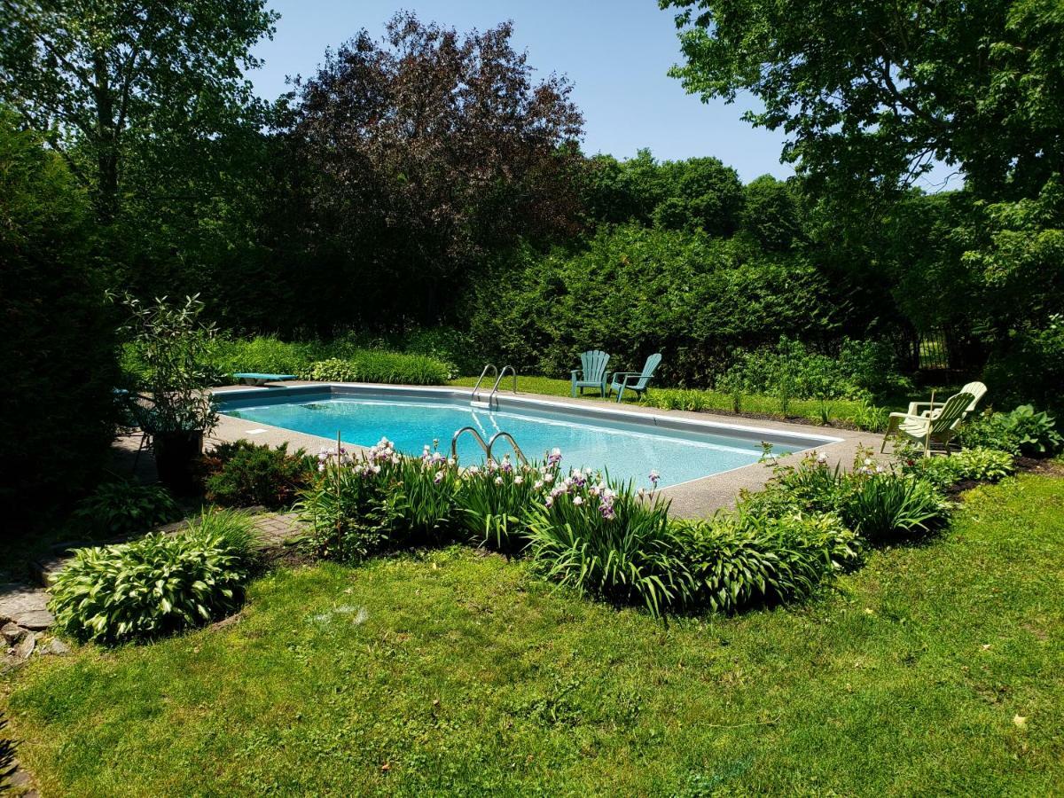 Auberge Du Vignoble Bromont Εξωτερικό φωτογραφία